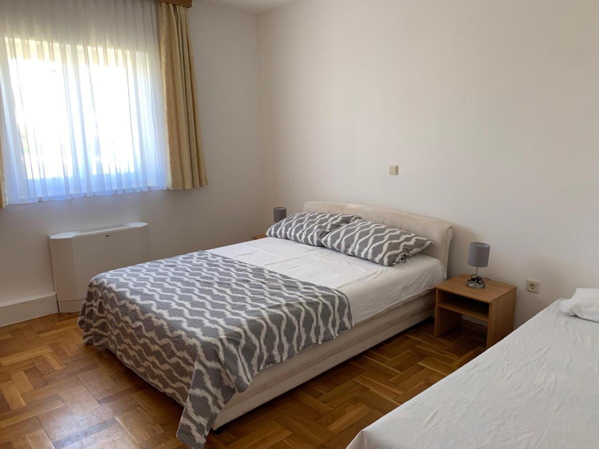 Apartman Theresa Barbat na Rabu Экстерьер фото