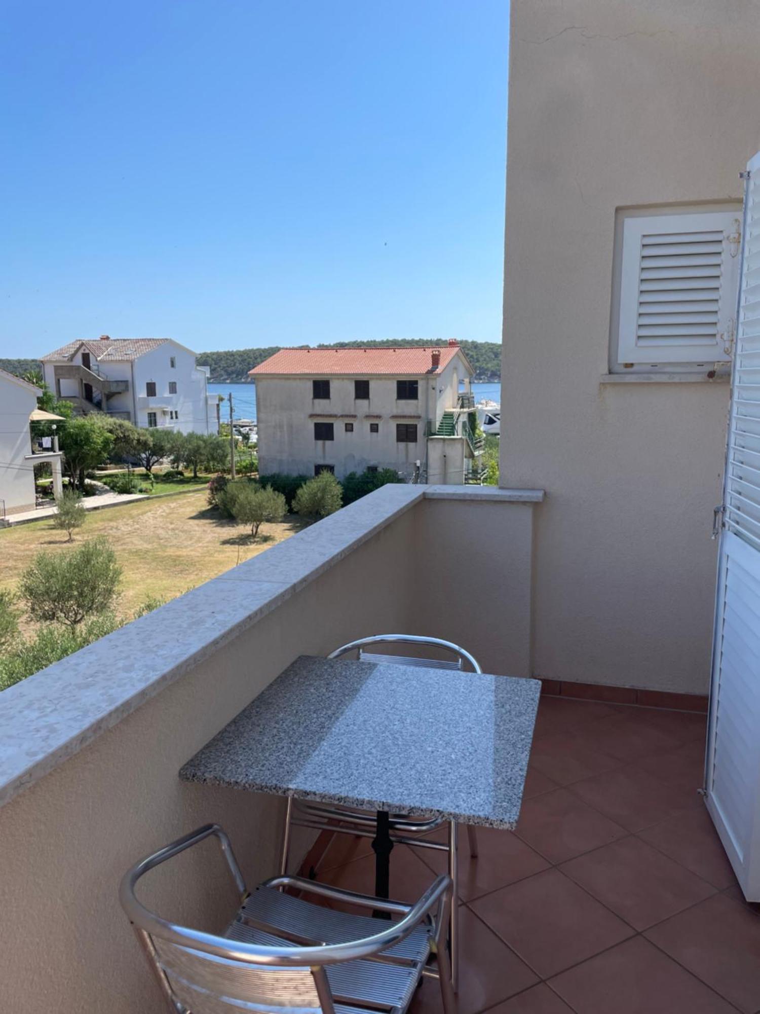 Apartman Theresa Barbat na Rabu Экстерьер фото